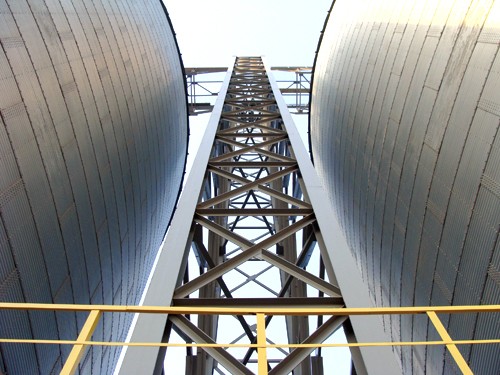 orrugated-galvanized-steel-silo