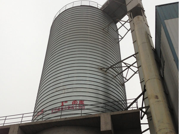 elevated silo